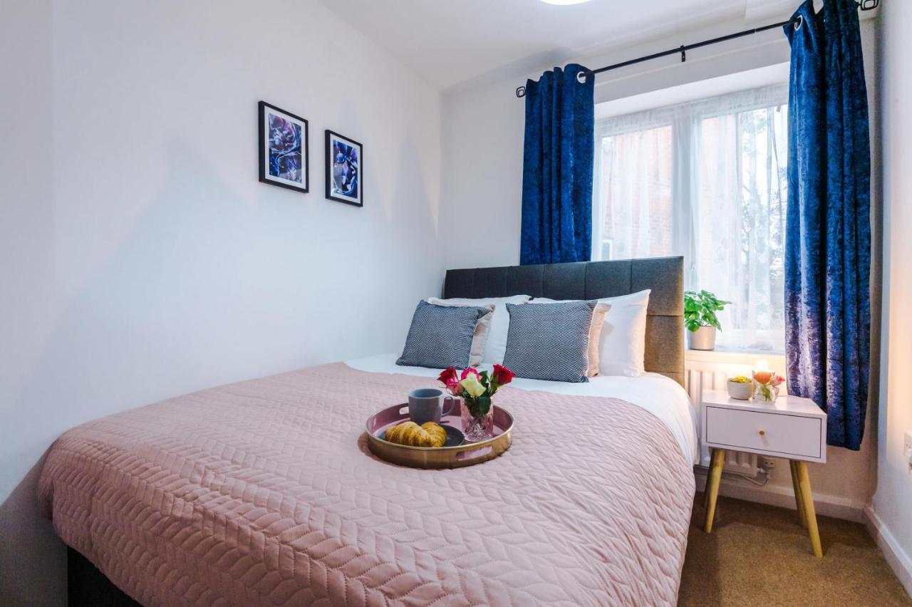 Goldsmith Serviced Apartment